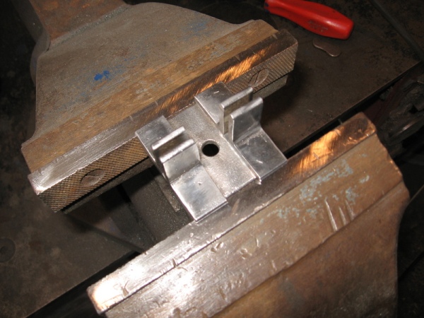knoba - Steel thumbscrews & jig